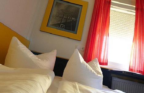 Motel Pelikan Dettelbach Room photo